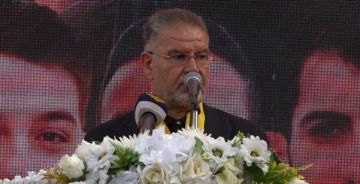 فياض: البعض في السلطة يدفع باتجاه تعميق الانقسامات ويحول القانون إلى أداة استرضاء للخارج فياض: البعض في السلطة يدفع باتجاه تعميق الانقسامات ويحول القانون إلى أداة استرضاء للخارج