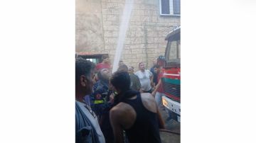 حريق يلتهم منزلا في بلدة الشرقية حريق يلتهم منزلا في بلدة الشرقية