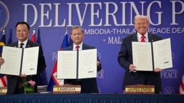 ترامب يبدأ جولته الآسيوية باتفاقات لإنهاء النزاع بين تايلند وكمبوديا وأخرى اقتصادية