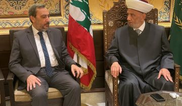 المفتي دريان استقبل الحوت والشيخ الضاهر: لبنان آخر دولة تذهب في اتجاه السلام والتطبيع المفتي دريان استقبل الحوت والشيخ الضاهر: لبنان آخر دولة تذهب في اتجاه السلام والتطبيع