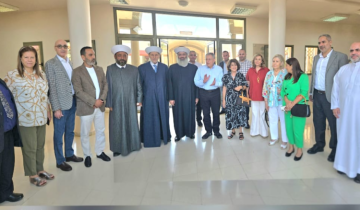 السنيورة يزور مجمع عكار للرعاية ناقلا دعم الدرويش فخرو لتطوير خدماته الإنسانية السنيورة يزور مجمع عكار للرعاية ناقلا دعم الدرويش فخرو لتطوير خدماته الإنسانية