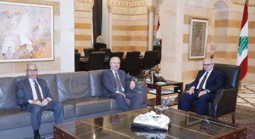 سلام بحث مع جابر والبساط مشروع قانون الفجوة المالية واستقبل عدد من الشخصيات