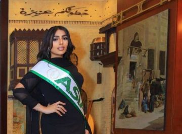 هند شمسان أول إماراتية تمثل بلادها في مسابقة ملكات جمال العالم هند شمسان أول إماراتية تمثل بلادها في مسابقة ملكات جمال العالم