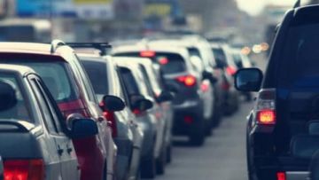 التحكم المروري يسجل كثافة على الطرق المؤدية إلى مستديرة العدلية التحكم المروري يسجل كثافة على الطرق المؤدية إلى مستديرة العدلية