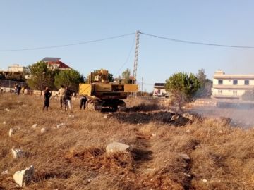 النشرة: محلقة إسرائيلية ألقت قنبلتين على جرافة في بليدا