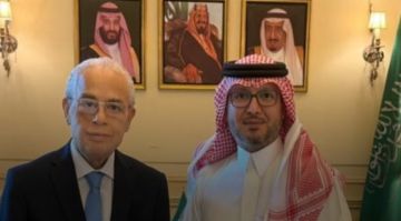 سكاف بعد لقائه بخاري: على لبنان التعامل بحكمة مع الضغوط الخارجية سكاف بعد لقائه بخاري: على لبنان التعامل بحكمة مع الضغوط الخارجية