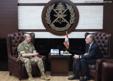 العماد هيكل بحث مع وفد من مجموعة الدعم الأميركي للبنان سبل دعم الجيش والتحديات الراهنة