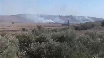 درونات اسرائيلية... وحريق كبيرة في المطار بكفركلا درونات اسرائيلية... وحريق كبيرة في المطار بكفركلا