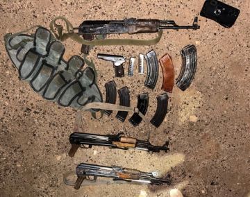 بالصورة الجيش الإسرائيلي: أحبطنا محاولة تهريب أسلحة من سوريا إلى لبنان بالصورة الجيش الإسرائيلي: أحبطنا محاولة تهريب أسلحة من سوريا إلى لبنان