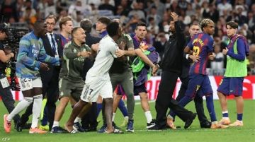فيديو: لاعبو ريال مدريد يطاردون يامال.. والشرطة تتدخل