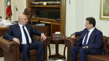 كنعان من بعبدا: لا تعثر بل تفاوض في واشنطن والودائع مفتاح الحل كنعان من بعبدا: لا تعثر بل تفاوض في واشنطن والودائع مفتاح الحل