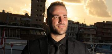 بعد إصابته في غارة إسرائيلية حسين علي طعمة استشهد اليوم بعد إصابته في غارة إسرائيلية حسين علي طعمة استشهد اليوم