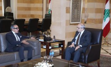 سلام يبحث مع السفير المصري ونقابة المحامين ومرصد الوظيفة العامة قضايا لبنانية وإقليمية سلام يبحث مع السفير المصري ونقابة المحامين ومرصد الوظيفة العامة قضايا لبنانية وإقليمية