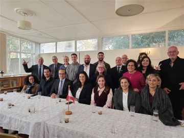 سلسلة لقاءات دبلوماسية وتنظيمية لنائبة رئيس التيار للشؤون السياسية في لندن سلسلة لقاءات دبلوماسية وتنظيمية لنائبة رئيس التيار للشؤون السياسية في لندن