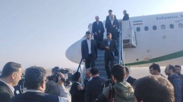 بزشكيان: بالتخطيط والتعاون يمكن تجاوز الأزمات وتحقيق العدالة التنموية بزشكيان: بالتخطيط والتعاون يمكن تجاوز الأزمات وتحقيق العدالة التنموية