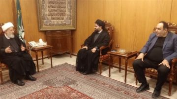الشيخ الخطيب يستقبل المستشار الثقافي الإيراني الجديد ويؤكد أهمية تحصين الوحدة الوطنية الشيخ الخطيب يستقبل المستشار الثقافي الإيراني الجديد ويؤكد أهمية تحصين الوحدة الوطنية