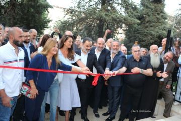 مدينة زحلة أعادت افتتاح ساحة عزيز العبدي ساعة الزهور بعد تأهيلها