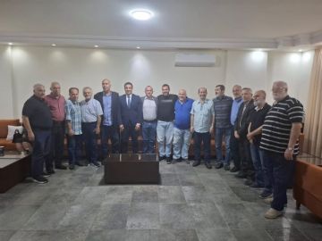 النائب مطر يبحث مع وفد لجان المستأجرين القدامى أوضاع السكن والتحديات المعيشية النائب مطر يبحث مع وفد لجان المستأجرين القدامى أوضاع السكن والتحديات المعيشية