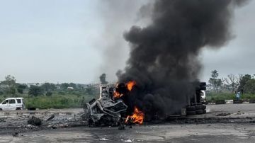 كارثة في انفجار شاحنة! كارثة في انفجار شاحنة!