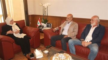 بهية الحريري تلتقي وفد الجماعة الإسلامية برئاسة بسام حمود بهية الحريري تلتقي وفد الجماعة الإسلامية برئاسة بسام حمود
