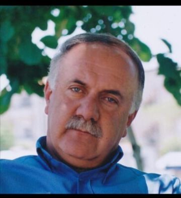 النشرة: وفاة رئيس بلدية سعدنايل السابق زياد الحمصي متأثرا بجراحه بعد تعرضه لحادث سير صباح اليوم على طريق سعدنايل النشرة: وفاة رئيس بلدية سعدنايل السابق زياد الحمصي متأثرا بجراحه بعد تعرضه لحادث سير صباح اليوم على طريق سعدنايل