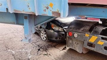 بعد حادث مروع داخل مرفأ بيروت.. تحذير من يازا