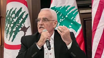 يزبك من شيكاغو: التسجيل والاقتراع المدخل الأول والأفعل للتغيير يزبك من شيكاغو: التسجيل والاقتراع المدخل الأول والأفعل للتغيير