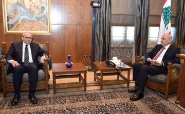 بري تابع الاوضاع وآخر المستجدات السياسية مع سلام