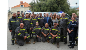 المدير العام للدفاع المدني يدشن سيارة إسعاف حديثة التجهيز في مركز جاج جبيل