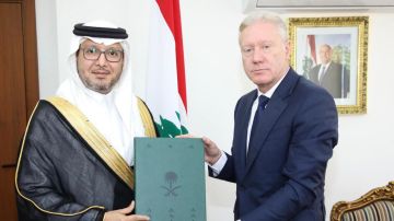 بخاري قدم دعوة للبنان للمشاركة في إكسبو الرياض ٢٠٣٠ بخاري قدم دعوة للبنان للمشاركة في إكسبو الرياض ٢٠٣٠