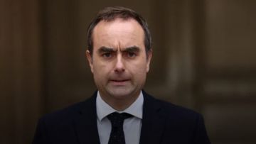 حكومة جديدة في فرنسا برئاسة سيباستيان لوكورنو