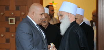 خريش يجول في الجرد الأعلى ويلتقي شيخ العقل خريش يجول في الجرد الأعلى ويلتقي شيخ العقل