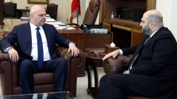 الرئيس عون يطلع مع ناصر الدين على نتائج قمة الصحة النفسية في قطر الرئيس عون يطلع مع ناصر الدين على نتائج قمة الصحة النفسية في قطر