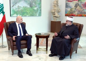 رئيس الجمهورية اعتبر أن مؤتمر بيروت وان الاستثماري سيكون مناسبة للتأكيد على الدور الاقتصادي للبنان الذي بدأ يستعيد عافيته رئيس الجمهورية اعتبر أن مؤتمر بيروت وان الاستثماري سيكون مناسبة للتأكيد على الدور الاقتصادي للبنان الذي بدأ يستعيد عافيته