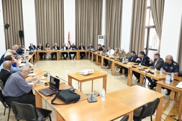 عطية: مستمرون في مناقشة ملف ترسيم الحدود البحرية وسنرفع توصيات علمية وفق القانون الدولي عطية: مستمرون في مناقشة ملف ترسيم الحدود البحرية وسنرفع توصيات علمية وفق القانون الدولي