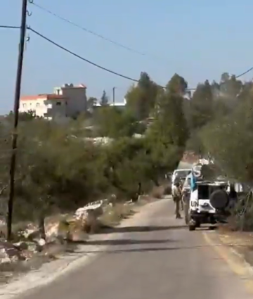 أهالي الشعيتية يعترضون دورية يونيفيل بعد تصوير المنطقة