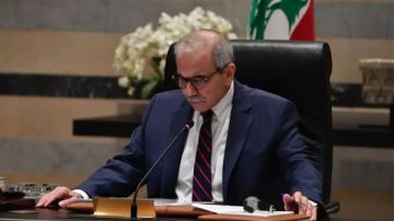 سلام يفند تقديمات الحكومة لأهل الجنوب.. ويستغرب تصريح بري: فليعد المجلس إلى التشريع بسرعة! سلام يفند تقديمات الحكومة لأهل الجنوب.. ويستغرب تصريح بري: فليعد المجلس إلى التشريع بسرعة!