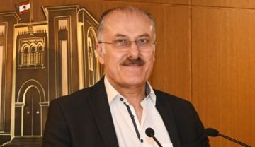 عبدالله نوه بقرار الحجار إنصاف عمال البلديات: نعدهم بأن نعيد استفادتهم من صندوق الضمان عبدالله نوه بقرار الحجار إنصاف عمال البلديات: نعدهم بأن نعيد استفادتهم من صندوق الضمان
