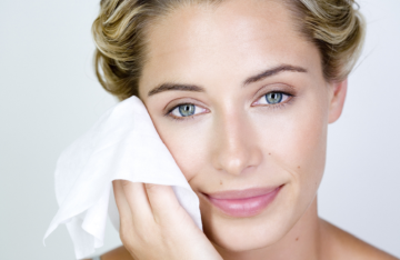 سحب مناديل إزالة مكياج شهيرة من الأسواق! سحب مناديل إزالة مكياج شهيرة من الأسواق!