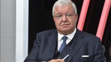 الوزير السابق نهاد المشنوق يتقدم بدعوى ضد نفسه!