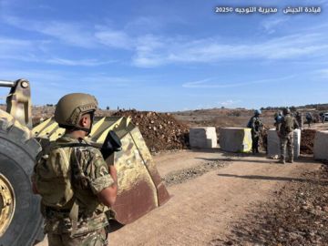 الجيش: إزالة مكعبات اسمنتية وسواتر ترابية أقامها العدو الإسرائيلي في خراج بلدة عيترون بنت جبيل