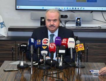 جابر أعلن إطلاق الخدمات الإلكترونية في وزارة المالية ودعا المواطنين إلى الاستفادة منها