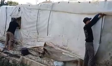 إزالة خيم النازحين السوريين المخالفة في منطقة الصرفند