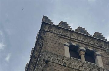 بالصورة- الطيران الحربي الإسرائيلي فوق السراي الحكومي! بالصورة- الطيران الحربي الإسرائيلي فوق السراي الحكومي!