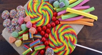 أسباب خفية تحفز رغبتك في تناول الحلويات بعد الطعام