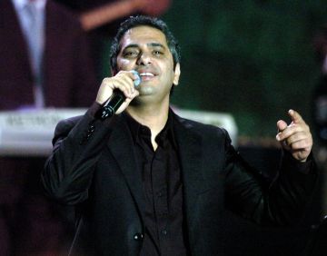 فضل شاكر يسلم نفسه إلى مخابرات الجيش اللبناني