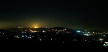 النشرة: محلقة إسرائيلية ألقت قنبلة على حفارة في منطقة الكساير في بلدة ميس الجبل النشرة: محلقة إسرائيلية ألقت قنبلة على حفارة في منطقة الكساير في بلدة ميس الجبل