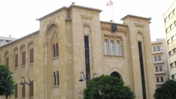 رغم حضور سلام... جلسة مجلس النواب تسقط بالنصاب رغم حضور سلام... جلسة مجلس النواب تسقط بالنصاب