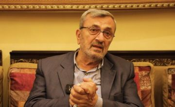 عز الدين استقبل وفدا من فعاليات صور: المقاومة باقية ومستمرة في حماية ارضها وشعبها عز الدين استقبل وفدا من فعاليات صور: المقاومة باقية ومستمرة في حماية ارضها وشعبها