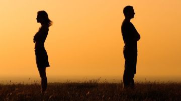 علاقة محرمة انتهت بمذبحة في مصر.. أم وثلاثة أبناء ضحايا جريمة قتل بـالسم